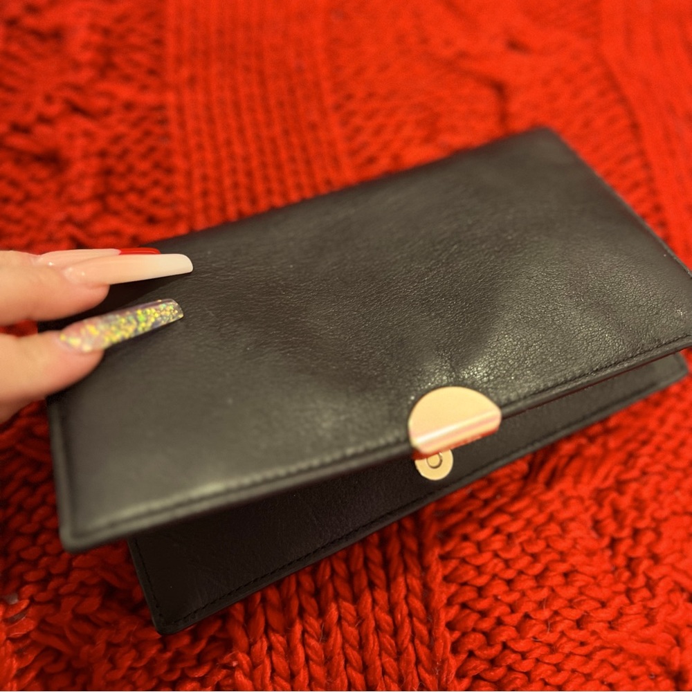 Coach Wallet ! Normal wear , Best offer